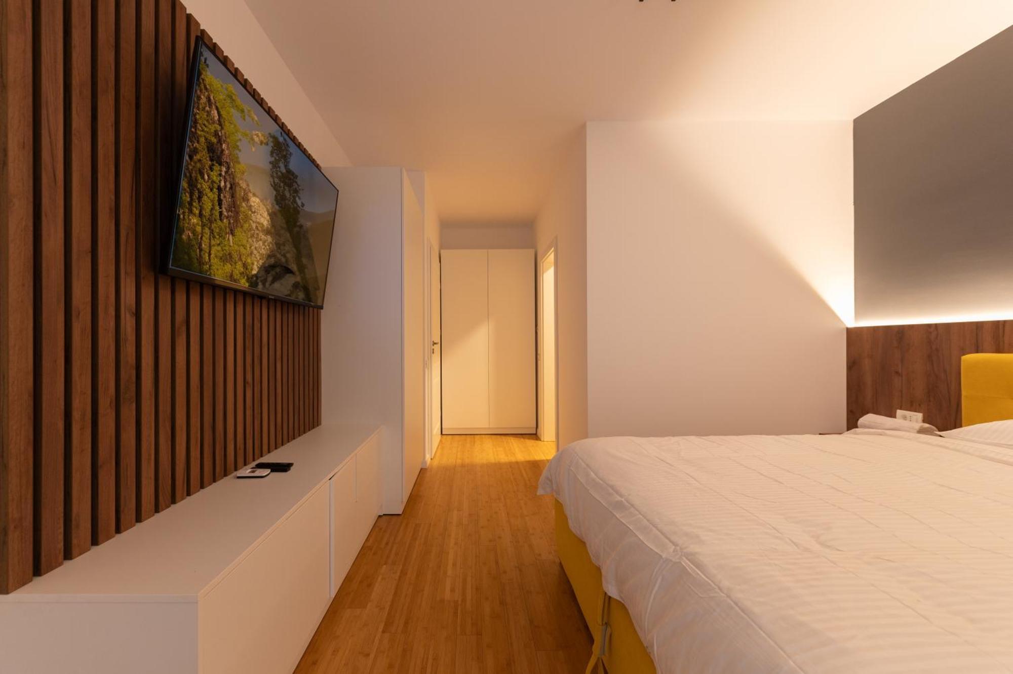 Pitesti Residence Ngoại thất bức ảnh